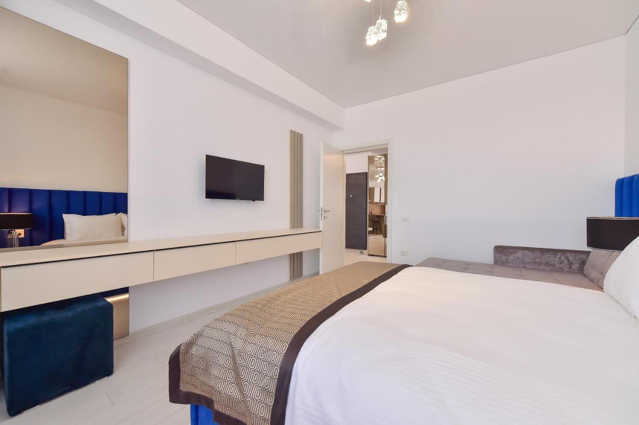 Hotel Building Stefan Resort I นาโวดาริ ภายนอก รูปภาพ